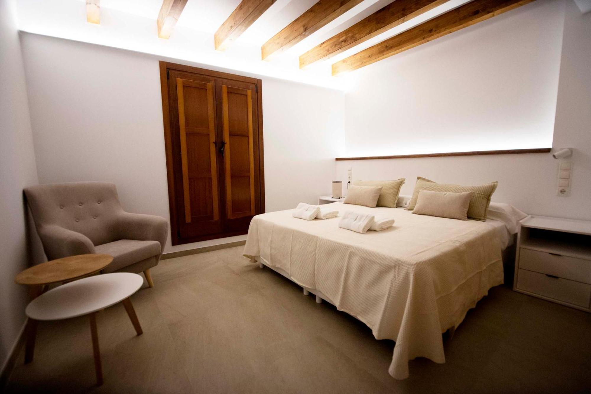 Apartamentos Turisticos La Bodegueta Utiel Luaran gambar