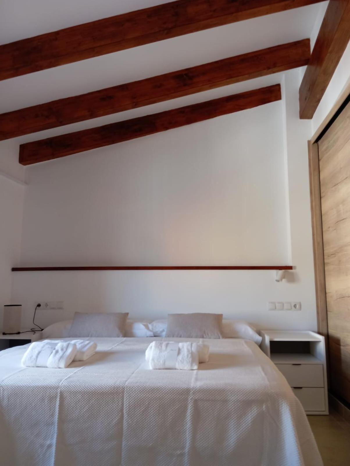 Apartamentos Turisticos La Bodegueta Utiel Luaran gambar
